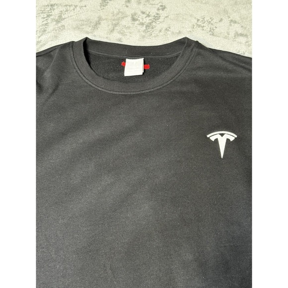 Tesla Sweatshirt Mens XL Black Crewneck Pullover Embroidered Fleece TSLA7865 - Picture 2 of 10